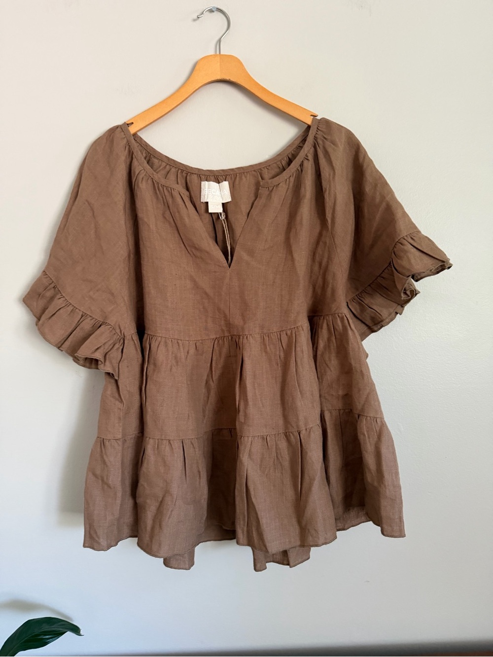 NWT BECASA 100% Linen Tiered Babydoll Top S/M Brown Ruffle Sleeve Notch Neck